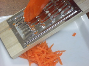 ニンジンシリシリ